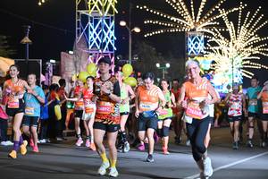 BIB: 26901, 76700, 26892, 98204, 76265
                            <button type="button" onclick="openModal(23112411)" class="btn btn-primary btn-sm float-right btn-popup" data-toggle="modal" data-target=".modal-high-quality">
                        <i class="fas fa-shopping-cart"></i> Add to Cart
                    </button>
                                            <button type="button" onclick="isThisMe(23112411, true)" class="btn btn-success btn-sm float-right btn-popup btn-isme hidden" data-toggle="tooltip" data-placement="bottom" title="นี่คือรูปของคุณใช่ไหม คลิกที่นี่เพื่อเอาเข้าอัลบั้ม">
                        <i class="fas fa-plus"></i> Add to album
                    </button>
                    <button type="button" onclick="isThisMe(23112411, false)" class="btn btn-warning btn-sm float-right btn-popup btn-isnotme hidden">
                        <i class="fas fa-ban"></i> Remove from album
                    </button>
