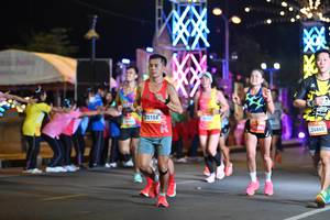 BIB: 20158, 24860
                            <button type="button" onclick="openModal(23113077)" class="btn btn-primary btn-sm float-right btn-popup" data-toggle="modal" data-target=".modal-high-quality">
                        <i class="fas fa-shopping-cart"></i> Add to Cart
                    </button>
                                            <button type="button" onclick="isThisMe(23113077, true)" class="btn btn-success btn-sm float-right btn-popup btn-isme hidden" data-toggle="tooltip" data-placement="bottom" title="นี่คือรูปของคุณใช่ไหม คลิกที่นี่เพื่อเอาเข้าอัลบั้ม">
                        <i class="fas fa-plus"></i> Add to album
                    </button>
                    <button type="button" onclick="isThisMe(23113077, false)" class="btn btn-warning btn-sm float-right btn-popup btn-isnotme hidden">
                        <i class="fas fa-ban"></i> Remove from album
                    </button>