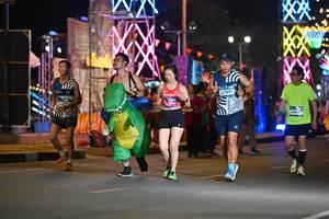 BIB: 
                            <button type="button" onclick="openModal(23447858)" class="btn btn-primary btn-sm float-right btn-popup" data-toggle="modal" data-target=".modal-high-quality">
                        <i class="fas fa-shopping-cart"></i> Add to Cart
                    </button>
                                            <button type="button" onclick="isThisMe(23447858, true)" class="btn btn-success btn-sm float-right btn-popup btn-isme hidden" data-toggle="tooltip" data-placement="bottom" title="นี่คือรูปของคุณใช่ไหม คลิกที่นี่เพื่อเอาเข้าอัลบั้ม">
                        <i class="fas fa-plus"></i> Add to album
                    </button>
                    <button type="button" onclick="isThisMe(23447858, false)" class="btn btn-warning btn-sm float-right btn-popup btn-isnotme hidden">
                        <i class="fas fa-ban"></i> Remove from album
                    </button>