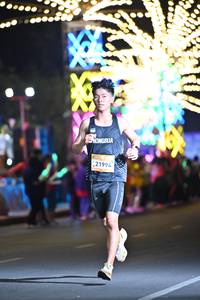 BIB: 21994
                            <button type="button" onclick="openModal(23074613)" class="btn btn-primary btn-sm float-right btn-popup" data-toggle="modal" data-target=".modal-high-quality">
                        <i class="fas fa-shopping-cart"></i> Add to Cart
                    </button>
                                            <button type="button" onclick="isThisMe(23074613, true)" class="btn btn-success btn-sm float-right btn-popup btn-isme hidden" data-toggle="tooltip" data-placement="bottom" title="นี่คือรูปของคุณใช่ไหม คลิกที่นี่เพื่อเอาเข้าอัลบั้ม">
                        <i class="fas fa-plus"></i> Add to album
                    </button>
                    <button type="button" onclick="isThisMe(23074613, false)" class="btn btn-warning btn-sm float-right btn-popup btn-isnotme hidden">
                        <i class="fas fa-ban"></i> Remove from album
                    </button>