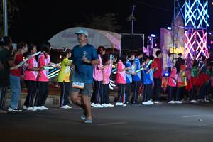 BIB: 296
                            <button type="button" onclick="openModal(23106685)" class="btn btn-primary btn-sm float-right btn-popup" data-toggle="modal" data-target=".modal-high-quality">
                        <i class="fas fa-shopping-cart"></i> Add to Cart
                    </button>
                                            <button type="button" onclick="isThisMe(23106685, true)" class="btn btn-success btn-sm float-right btn-popup btn-isme hidden" data-toggle="tooltip" data-placement="bottom" title="นี่คือรูปของคุณใช่ไหม คลิกที่นี่เพื่อเอาเข้าอัลบั้ม">
                        <i class="fas fa-plus"></i> Add to album
                    </button>
                    <button type="button" onclick="isThisMe(23106685, false)" class="btn btn-warning btn-sm float-right btn-popup btn-isnotme hidden">
                        <i class="fas fa-ban"></i> Remove from album
                    </button>