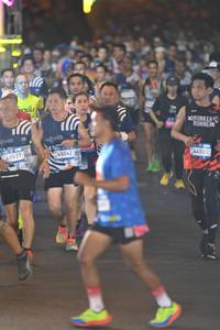 BIB: 0537, 45062, 44537
                            <button type="button" onclick="openModal(22937527)" class="btn btn-primary btn-sm float-right btn-popup" data-toggle="modal" data-target=".modal-high-quality">
                        <i class="fas fa-shopping-cart"></i> Add to Cart
                    </button>
                                            <button type="button" onclick="isThisMe(22937527, true)" class="btn btn-success btn-sm float-right btn-popup btn-isme hidden" data-toggle="tooltip" data-placement="bottom" title="นี่คือรูปของคุณใช่ไหม คลิกที่นี่เพื่อเอาเข้าอัลบั้ม">
                        <i class="fas fa-plus"></i> Add to album
                    </button>
                    <button type="button" onclick="isThisMe(22937527, false)" class="btn btn-warning btn-sm float-right btn-popup btn-isnotme hidden">
                        <i class="fas fa-ban"></i> Remove from album
                    </button>