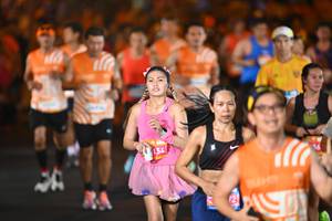 BIB: 154
                            <button type="button" onclick="openModal(23202906)" class="btn btn-primary btn-sm float-right btn-popup" data-toggle="modal" data-target=".modal-high-quality">
                        <i class="fas fa-shopping-cart"></i> Add to Cart
                    </button>
                                            <button type="button" onclick="isThisMe(23202906, true)" class="btn btn-success btn-sm float-right btn-popup btn-isme hidden" data-toggle="tooltip" data-placement="bottom" title="นี่คือรูปของคุณใช่ไหม คลิกที่นี่เพื่อเอาเข้าอัลบั้ม">
                        <i class="fas fa-plus"></i> Add to album
                    </button>
                    <button type="button" onclick="isThisMe(23202906, false)" class="btn btn-warning btn-sm float-right btn-popup btn-isnotme hidden">
                        <i class="fas fa-ban"></i> Remove from album
                    </button>
