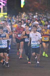 BIB: 43531, 421, 41468, 42543, 40922
                            <button type="button" onclick="openModal(22915408)" class="btn btn-primary btn-sm float-right btn-popup" data-toggle="modal" data-target=".modal-high-quality">
                        <i class="fas fa-shopping-cart"></i> Add to Cart
                    </button>
                                            <button type="button" onclick="isThisMe(22915408, true)" class="btn btn-success btn-sm float-right btn-popup btn-isme hidden" data-toggle="tooltip" data-placement="bottom" title="นี่คือรูปของคุณใช่ไหม คลิกที่นี่เพื่อเอาเข้าอัลบั้ม">
                        <i class="fas fa-plus"></i> Add to album
                    </button>
                    <button type="button" onclick="isThisMe(22915408, false)" class="btn btn-warning btn-sm float-right btn-popup btn-isnotme hidden">
                        <i class="fas fa-ban"></i> Remove from album
                    </button>