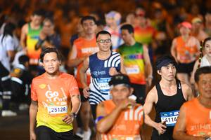 BIB: 25128, 4483, 4116
                            <button type="button" onclick="openModal(23157846)" class="btn btn-primary btn-sm float-right btn-popup" data-toggle="modal" data-target=".modal-high-quality">
                        <i class="fas fa-shopping-cart"></i> Add to Cart
                    </button>
                                            <button type="button" onclick="isThisMe(23157846, true)" class="btn btn-success btn-sm float-right btn-popup btn-isme hidden" data-toggle="tooltip" data-placement="bottom" title="นี่คือรูปของคุณใช่ไหม คลิกที่นี่เพื่อเอาเข้าอัลบั้ม">
                        <i class="fas fa-plus"></i> Add to album
                    </button>
                    <button type="button" onclick="isThisMe(23157846, false)" class="btn btn-warning btn-sm float-right btn-popup btn-isnotme hidden">
                        <i class="fas fa-ban"></i> Remove from album
                    </button>