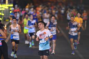 BIB: 40520, 41408
                            <button type="button" onclick="openModal(22906678)" class="btn btn-primary btn-sm float-right btn-popup" data-toggle="modal" data-target=".modal-high-quality">
                        <i class="fas fa-shopping-cart"></i> Add to Cart
                    </button>
                                            <button type="button" onclick="isThisMe(22906678, true)" class="btn btn-success btn-sm float-right btn-popup btn-isme hidden" data-toggle="tooltip" data-placement="bottom" title="นี่คือรูปของคุณใช่ไหม คลิกที่นี่เพื่อเอาเข้าอัลบั้ม">
                        <i class="fas fa-plus"></i> Add to album
                    </button>
                    <button type="button" onclick="isThisMe(22906678, false)" class="btn btn-warning btn-sm float-right btn-popup btn-isnotme hidden">
                        <i class="fas fa-ban"></i> Remove from album
                    </button>