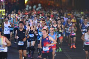 BIB: 40722, 0856, 42132, 4238, 473
                            <button type="button" onclick="openModal(22910135)" class="btn btn-primary btn-sm float-right btn-popup" data-toggle="modal" data-target=".modal-high-quality">
                        <i class="fas fa-shopping-cart"></i> Add to Cart
                    </button>
                                            <button type="button" onclick="isThisMe(22910135, true)" class="btn btn-success btn-sm float-right btn-popup btn-isme hidden" data-toggle="tooltip" data-placement="bottom" title="นี่คือรูปของคุณใช่ไหม คลิกที่นี่เพื่อเอาเข้าอัลบั้ม">
                        <i class="fas fa-plus"></i> Add to album
                    </button>
                    <button type="button" onclick="isThisMe(22910135, false)" class="btn btn-warning btn-sm float-right btn-popup btn-isnotme hidden">
                        <i class="fas fa-ban"></i> Remove from album
                    </button>