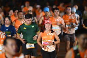 BIB: 024, 23352, 265, 20805, 
                            <button type="button" onclick="openModal(23178396)" class="btn btn-primary btn-sm float-right btn-popup" data-toggle="modal" data-target=".modal-high-quality">
                        <i class="fas fa-shopping-cart"></i> Add to Cart
                    </button>
                                            <button type="button" onclick="isThisMe(23178396, true)" class="btn btn-success btn-sm float-right btn-popup btn-isme hidden" data-toggle="tooltip" data-placement="bottom" title="นี่คือรูปของคุณใช่ไหม คลิกที่นี่เพื่อเอาเข้าอัลบั้ม">
                        <i class="fas fa-plus"></i> Add to album
                    </button>
                    <button type="button" onclick="isThisMe(23178396, false)" class="btn btn-warning btn-sm float-right btn-popup btn-isnotme hidden">
                        <i class="fas fa-ban"></i> Remove from album
                    </button>