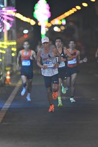 BIB: 40128, 0757, 0023, 4061
                            <button type="button" onclick="openModal(22901521)" class="btn btn-primary btn-sm float-right btn-popup" data-toggle="modal" data-target=".modal-high-quality">
                        <i class="fas fa-shopping-cart"></i> Add to Cart
                    </button>
                                            <button type="button" onclick="isThisMe(22901521, true)" class="btn btn-success btn-sm float-right btn-popup btn-isme hidden" data-toggle="tooltip" data-placement="bottom" title="นี่คือรูปของคุณใช่ไหม คลิกที่นี่เพื่อเอาเข้าอัลบั้ม">
                        <i class="fas fa-plus"></i> Add to album
                    </button>
                    <button type="button" onclick="isThisMe(22901521, false)" class="btn btn-warning btn-sm float-right btn-popup btn-isnotme hidden">
                        <i class="fas fa-ban"></i> Remove from album
                    </button>