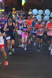 BIB: 3256, 47067
                            <button type="button" onclick="openModal(22906912)" class="btn btn-primary btn-sm float-right btn-popup" data-toggle="modal" data-target=".modal-high-quality">
                        <i class="fas fa-shopping-cart"></i> Add to Cart
                    </button>
                                            <button type="button" onclick="isThisMe(22906912, true)" class="btn btn-success btn-sm float-right btn-popup btn-isme hidden" data-toggle="tooltip" data-placement="bottom" title="นี่คือรูปของคุณใช่ไหม คลิกที่นี่เพื่อเอาเข้าอัลบั้ม">
                        <i class="fas fa-plus"></i> Add to album
                    </button>
                    <button type="button" onclick="isThisMe(22906912, false)" class="btn btn-warning btn-sm float-right btn-popup btn-isnotme hidden">
                        <i class="fas fa-ban"></i> Remove from album
                    </button>