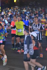 BIB: 1408, 421, 44126
                            <button type="button" onclick="openModal(22985358)" class="btn btn-primary btn-sm float-right btn-popup" data-toggle="modal" data-target=".modal-high-quality">
                        <i class="fas fa-shopping-cart"></i> Add to Cart
                    </button>
                                            <button type="button" onclick="isThisMe(22985358, true)" class="btn btn-success btn-sm float-right btn-popup btn-isme hidden" data-toggle="tooltip" data-placement="bottom" title="นี่คือรูปของคุณใช่ไหม คลิกที่นี่เพื่อเอาเข้าอัลบั้ม">
                        <i class="fas fa-plus"></i> Add to album
                    </button>
                    <button type="button" onclick="isThisMe(22985358, false)" class="btn btn-warning btn-sm float-right btn-popup btn-isnotme hidden">
                        <i class="fas fa-ban"></i> Remove from album
                    </button>