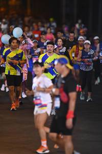 BIB: 394
                            <button type="button" onclick="openModal(22988130)" class="btn btn-primary btn-sm float-right btn-popup" data-toggle="modal" data-target=".modal-high-quality">
                        <i class="fas fa-shopping-cart"></i> Add to Cart
                    </button>
                                            <button type="button" onclick="isThisMe(22988130, true)" class="btn btn-success btn-sm float-right btn-popup btn-isme hidden" data-toggle="tooltip" data-placement="bottom" title="นี่คือรูปของคุณใช่ไหม คลิกที่นี่เพื่อเอาเข้าอัลบั้ม">
                        <i class="fas fa-plus"></i> Add to album
                    </button>
                    <button type="button" onclick="isThisMe(22988130, false)" class="btn btn-warning btn-sm float-right btn-popup btn-isnotme hidden">
                        <i class="fas fa-ban"></i> Remove from album
                    </button>