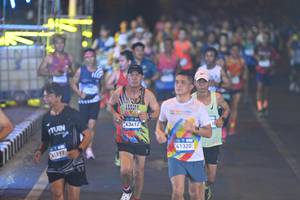 BIB: 41897, 43412, 41320
                            <button type="button" onclick="openModal(22909504)" class="btn btn-primary btn-sm float-right btn-popup" data-toggle="modal" data-target=".modal-high-quality">
                        <i class="fas fa-shopping-cart"></i> Add to Cart
                    </button>
                                            <button type="button" onclick="isThisMe(22909504, true)" class="btn btn-success btn-sm float-right btn-popup btn-isme hidden" data-toggle="tooltip" data-placement="bottom" title="นี่คือรูปของคุณใช่ไหม คลิกที่นี่เพื่อเอาเข้าอัลบั้ม">
                        <i class="fas fa-plus"></i> Add to album
                    </button>
                    <button type="button" onclick="isThisMe(22909504, false)" class="btn btn-warning btn-sm float-right btn-popup btn-isnotme hidden">
                        <i class="fas fa-ban"></i> Remove from album
                    </button>