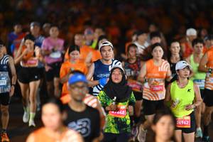 BIB: 293, 048, 20671, 26962
                            <button type="button" onclick="openModal(23159188)" class="btn btn-primary btn-sm float-right btn-popup" data-toggle="modal" data-target=".modal-high-quality">
                        <i class="fas fa-shopping-cart"></i> Add to Cart
                    </button>
                                            <button type="button" onclick="isThisMe(23159188, true)" class="btn btn-success btn-sm float-right btn-popup btn-isme hidden" data-toggle="tooltip" data-placement="bottom" title="นี่คือรูปของคุณใช่ไหม คลิกที่นี่เพื่อเอาเข้าอัลบั้ม">
                        <i class="fas fa-plus"></i> Add to album
                    </button>
                    <button type="button" onclick="isThisMe(23159188, false)" class="btn btn-warning btn-sm float-right btn-popup btn-isnotme hidden">
                        <i class="fas fa-ban"></i> Remove from album
                    </button>