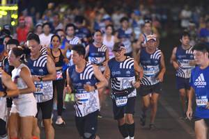 BIB: 117, 45061, 42708, 44870
                            <button type="button" onclick="openModal(22937659)" class="btn btn-primary btn-sm float-right btn-popup" data-toggle="modal" data-target=".modal-high-quality">
                        <i class="fas fa-shopping-cart"></i> Add to Cart
                    </button>
                                            <button type="button" onclick="isThisMe(22937659, true)" class="btn btn-success btn-sm float-right btn-popup btn-isme hidden" data-toggle="tooltip" data-placement="bottom" title="นี่คือรูปของคุณใช่ไหม คลิกที่นี่เพื่อเอาเข้าอัลบั้ม">
                        <i class="fas fa-plus"></i> Add to album
                    </button>
                    <button type="button" onclick="isThisMe(22937659, false)" class="btn btn-warning btn-sm float-right btn-popup btn-isnotme hidden">
                        <i class="fas fa-ban"></i> Remove from album
                    </button>