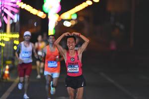 BIB: 
                            <button type="button" onclick="openModal(22902206)" class="btn btn-primary btn-sm float-right btn-popup" data-toggle="modal" data-target=".modal-high-quality">
                        <i class="fas fa-shopping-cart"></i> Add to Cart
                    </button>
                                            <button type="button" onclick="isThisMe(22902206, true)" class="btn btn-success btn-sm float-right btn-popup btn-isme hidden" data-toggle="tooltip" data-placement="bottom" title="นี่คือรูปของคุณใช่ไหม คลิกที่นี่เพื่อเอาเข้าอัลบั้ม">
                        <i class="fas fa-plus"></i> Add to album
                    </button>
                    <button type="button" onclick="isThisMe(22902206, false)" class="btn btn-warning btn-sm float-right btn-popup btn-isnotme hidden">
                        <i class="fas fa-ban"></i> Remove from album
                    </button>