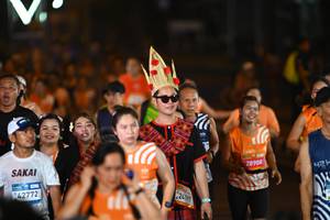 BIB: 42772, 24197, 28908
                            <button type="button" onclick="openModal(23232451)" class="btn btn-primary btn-sm float-right btn-popup" data-toggle="modal" data-target=".modal-high-quality">
                        <i class="fas fa-shopping-cart"></i> Add to Cart
                    </button>
                                            <button type="button" onclick="isThisMe(23232451, true)" class="btn btn-success btn-sm float-right btn-popup btn-isme hidden" data-toggle="tooltip" data-placement="bottom" title="นี่คือรูปของคุณใช่ไหม คลิกที่นี่เพื่อเอาเข้าอัลบั้ม">
                        <i class="fas fa-plus"></i> Add to album
                    </button>
                    <button type="button" onclick="isThisMe(23232451, false)" class="btn btn-warning btn-sm float-right btn-popup btn-isnotme hidden">
                        <i class="fas fa-ban"></i> Remove from album
                    </button>