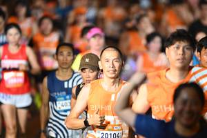 BIB: 403, 20104
                            <button type="button" onclick="openModal(23178733)" class="btn btn-primary btn-sm float-right btn-popup" data-toggle="modal" data-target=".modal-high-quality">
                        <i class="fas fa-shopping-cart"></i> Add to Cart
                    </button>
                                            <button type="button" onclick="isThisMe(23178733, true)" class="btn btn-success btn-sm float-right btn-popup btn-isme hidden" data-toggle="tooltip" data-placement="bottom" title="นี่คือรูปของคุณใช่ไหม คลิกที่นี่เพื่อเอาเข้าอัลบั้ม">
                        <i class="fas fa-plus"></i> Add to album
                    </button>
                    <button type="button" onclick="isThisMe(23178733, false)" class="btn btn-warning btn-sm float-right btn-popup btn-isnotme hidden">
                        <i class="fas fa-ban"></i> Remove from album
                    </button>