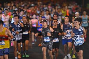 BIB: 2494, 2279, 41835, 43728, 56297, 43333
                            <button type="button" onclick="openModal(22912053)" class="btn btn-primary btn-sm float-right btn-popup" data-toggle="modal" data-target=".modal-high-quality">
                        <i class="fas fa-shopping-cart"></i> Add to Cart
                    </button>
                                            <button type="button" onclick="isThisMe(22912053, true)" class="btn btn-success btn-sm float-right btn-popup btn-isme hidden" data-toggle="tooltip" data-placement="bottom" title="นี่คือรูปของคุณใช่ไหม คลิกที่นี่เพื่อเอาเข้าอัลบั้ม">
                        <i class="fas fa-plus"></i> Add to album
                    </button>
                    <button type="button" onclick="isThisMe(22912053, false)" class="btn btn-warning btn-sm float-right btn-popup btn-isnotme hidden">
                        <i class="fas fa-ban"></i> Remove from album
                    </button>