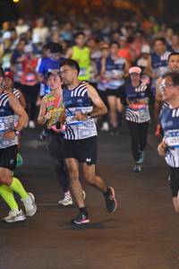 BIB: 4801, 255
                            <button type="button" onclick="openModal(22950124)" class="btn btn-primary btn-sm float-right btn-popup" data-toggle="modal" data-target=".modal-high-quality">
                        <i class="fas fa-shopping-cart"></i> Add to Cart
                    </button>
                                            <button type="button" onclick="isThisMe(22950124, true)" class="btn btn-success btn-sm float-right btn-popup btn-isme hidden" data-toggle="tooltip" data-placement="bottom" title="นี่คือรูปของคุณใช่ไหม คลิกที่นี่เพื่อเอาเข้าอัลบั้ม">
                        <i class="fas fa-plus"></i> Add to album
                    </button>
                    <button type="button" onclick="isThisMe(22950124, false)" class="btn btn-warning btn-sm float-right btn-popup btn-isnotme hidden">
                        <i class="fas fa-ban"></i> Remove from album
                    </button>