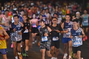 BIB: 2279, 41835, 43728, 43333
                            <button type="button" onclick="openModal(22912057)" class="btn btn-primary btn-sm float-right btn-popup" data-toggle="modal" data-target=".modal-high-quality">
                        <i class="fas fa-shopping-cart"></i> Add to Cart
                    </button>
                                            <button type="button" onclick="isThisMe(22912057, true)" class="btn btn-success btn-sm float-right btn-popup btn-isme hidden" data-toggle="tooltip" data-placement="bottom" title="นี่คือรูปของคุณใช่ไหม คลิกที่นี่เพื่อเอาเข้าอัลบั้ม">
                        <i class="fas fa-plus"></i> Add to album
                    </button>
                    <button type="button" onclick="isThisMe(22912057, false)" class="btn btn-warning btn-sm float-right btn-popup btn-isnotme hidden">
                        <i class="fas fa-ban"></i> Remove from album
                    </button>