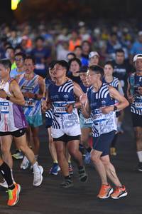 BIB: 3149, 1541, 44102, 317, 8052739, 433
                            <button type="button" onclick="openModal(22953182)" class="btn btn-primary btn-sm float-right btn-popup" data-toggle="modal" data-target=".modal-high-quality">
                        <i class="fas fa-shopping-cart"></i> Add to Cart
                    </button>
                                            <button type="button" onclick="isThisMe(22953182, true)" class="btn btn-success btn-sm float-right btn-popup btn-isme hidden" data-toggle="tooltip" data-placement="bottom" title="นี่คือรูปของคุณใช่ไหม คลิกที่นี่เพื่อเอาเข้าอัลบั้ม">
                        <i class="fas fa-plus"></i> Add to album
                    </button>
                    <button type="button" onclick="isThisMe(22953182, false)" class="btn btn-warning btn-sm float-right btn-popup btn-isnotme hidden">
                        <i class="fas fa-ban"></i> Remove from album
                    </button>