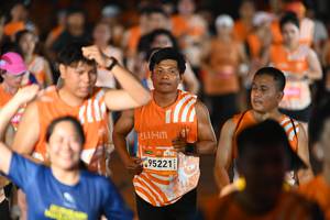 BIB: 211, 95221
                            <button type="button" onclick="openModal(23178638)" class="btn btn-primary btn-sm float-right btn-popup" data-toggle="modal" data-target=".modal-high-quality">
                        <i class="fas fa-shopping-cart"></i> Add to Cart
                    </button>
                                            <button type="button" onclick="isThisMe(23178638, true)" class="btn btn-success btn-sm float-right btn-popup btn-isme hidden" data-toggle="tooltip" data-placement="bottom" title="นี่คือรูปของคุณใช่ไหม คลิกที่นี่เพื่อเอาเข้าอัลบั้ม">
                        <i class="fas fa-plus"></i> Add to album
                    </button>
                    <button type="button" onclick="isThisMe(23178638, false)" class="btn btn-warning btn-sm float-right btn-popup btn-isnotme hidden">
                        <i class="fas fa-ban"></i> Remove from album
                    </button>