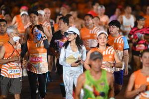 BIB: 211, 21417, 96224
                            <button type="button" onclick="openModal(23165948)" class="btn btn-primary btn-sm float-right btn-popup" data-toggle="modal" data-target=".modal-high-quality">
                        <i class="fas fa-shopping-cart"></i> Add to Cart
                    </button>
                                            <button type="button" onclick="isThisMe(23165948, true)" class="btn btn-success btn-sm float-right btn-popup btn-isme hidden" data-toggle="tooltip" data-placement="bottom" title="นี่คือรูปของคุณใช่ไหม คลิกที่นี่เพื่อเอาเข้าอัลบั้ม">
                        <i class="fas fa-plus"></i> Add to album
                    </button>
                    <button type="button" onclick="isThisMe(23165948, false)" class="btn btn-warning btn-sm float-right btn-popup btn-isnotme hidden">
                        <i class="fas fa-ban"></i> Remove from album
                    </button>