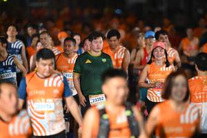 BIB: 23352, 9523, 40007
                            <button type="button" onclick="openModal(23178210)" class="btn btn-primary btn-sm float-right btn-popup" data-toggle="modal" data-target=".modal-high-quality">
                        <i class="fas fa-shopping-cart"></i> Add to Cart
                    </button>
                                            <button type="button" onclick="isThisMe(23178210, true)" class="btn btn-success btn-sm float-right btn-popup btn-isme hidden" data-toggle="tooltip" data-placement="bottom" title="นี่คือรูปของคุณใช่ไหม คลิกที่นี่เพื่อเอาเข้าอัลบั้ม">
                        <i class="fas fa-plus"></i> Add to album
                    </button>
                    <button type="button" onclick="isThisMe(23178210, false)" class="btn btn-warning btn-sm float-right btn-popup btn-isnotme hidden">
                        <i class="fas fa-ban"></i> Remove from album
                    </button>