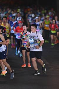 BIB: 753, 45071
                            <button type="button" onclick="openModal(22979272)" class="btn btn-primary btn-sm float-right btn-popup" data-toggle="modal" data-target=".modal-high-quality">
                        <i class="fas fa-shopping-cart"></i> Add to Cart
                    </button>
                                            <button type="button" onclick="isThisMe(22979272, true)" class="btn btn-success btn-sm float-right btn-popup btn-isme hidden" data-toggle="tooltip" data-placement="bottom" title="นี่คือรูปของคุณใช่ไหม คลิกที่นี่เพื่อเอาเข้าอัลบั้ม">
                        <i class="fas fa-plus"></i> Add to album
                    </button>
                    <button type="button" onclick="isThisMe(22979272, false)" class="btn btn-warning btn-sm float-right btn-popup btn-isnotme hidden">
                        <i class="fas fa-ban"></i> Remove from album
                    </button>