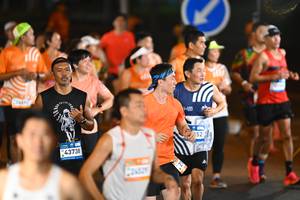 BIB: 552, 43738, 20132
                            <button type="button" onclick="openModal(23195908)" class="btn btn-primary btn-sm float-right btn-popup" data-toggle="modal" data-target=".modal-high-quality">
                        <i class="fas fa-shopping-cart"></i> Add to Cart
                    </button>
                                            <button type="button" onclick="isThisMe(23195908, true)" class="btn btn-success btn-sm float-right btn-popup btn-isme hidden" data-toggle="tooltip" data-placement="bottom" title="นี่คือรูปของคุณใช่ไหม คลิกที่นี่เพื่อเอาเข้าอัลบั้ม">
                        <i class="fas fa-plus"></i> Add to album
                    </button>
                    <button type="button" onclick="isThisMe(23195908, false)" class="btn btn-warning btn-sm float-right btn-popup btn-isnotme hidden">
                        <i class="fas fa-ban"></i> Remove from album
                    </button>