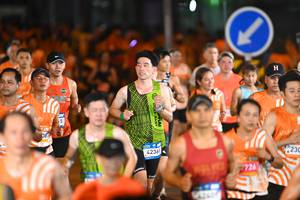 BIB: 4236, 230
                            <button type="button" onclick="openModal(23212964)" class="btn btn-primary btn-sm float-right btn-popup" data-toggle="modal" data-target=".modal-high-quality">
                        <i class="fas fa-shopping-cart"></i> Add to Cart
                    </button>
                                            <button type="button" onclick="isThisMe(23212964, true)" class="btn btn-success btn-sm float-right btn-popup btn-isme hidden" data-toggle="tooltip" data-placement="bottom" title="นี่คือรูปของคุณใช่ไหม คลิกที่นี่เพื่อเอาเข้าอัลบั้ม">
                        <i class="fas fa-plus"></i> Add to album
                    </button>
                    <button type="button" onclick="isThisMe(23212964, false)" class="btn btn-warning btn-sm float-right btn-popup btn-isnotme hidden">
                        <i class="fas fa-ban"></i> Remove from album
                    </button>