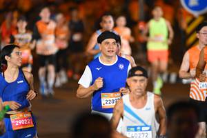 BIB: 29022, 22092, 40272
                            <button type="button" onclick="openModal(23167550)" class="btn btn-primary btn-sm float-right btn-popup" data-toggle="modal" data-target=".modal-high-quality">
                        <i class="fas fa-shopping-cart"></i> Add to Cart
                    </button>
                                            <button type="button" onclick="isThisMe(23167550, true)" class="btn btn-success btn-sm float-right btn-popup btn-isme hidden" data-toggle="tooltip" data-placement="bottom" title="นี่คือรูปของคุณใช่ไหม คลิกที่นี่เพื่อเอาเข้าอัลบั้ม">
                        <i class="fas fa-plus"></i> Add to album
                    </button>
                    <button type="button" onclick="isThisMe(23167550, false)" class="btn btn-warning btn-sm float-right btn-popup btn-isnotme hidden">
                        <i class="fas fa-ban"></i> Remove from album
                    </button>