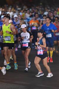 BIB: 44954, 46572, 42777
                            <button type="button" onclick="openModal(22950564)" class="btn btn-primary btn-sm float-right btn-popup" data-toggle="modal" data-target=".modal-high-quality">
                        <i class="fas fa-shopping-cart"></i> Add to Cart
                    </button>
                                            <button type="button" onclick="isThisMe(22950564, true)" class="btn btn-success btn-sm float-right btn-popup btn-isme hidden" data-toggle="tooltip" data-placement="bottom" title="นี่คือรูปของคุณใช่ไหม คลิกที่นี่เพื่อเอาเข้าอัลบั้ม">
                        <i class="fas fa-plus"></i> Add to album
                    </button>
                    <button type="button" onclick="isThisMe(22950564, false)" class="btn btn-warning btn-sm float-right btn-popup btn-isnotme hidden">
                        <i class="fas fa-ban"></i> Remove from album
                    </button>