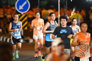 BIB: 40435, 22153
                            <button type="button" onclick="openModal(23186620)" class="btn btn-primary btn-sm float-right btn-popup" data-toggle="modal" data-target=".modal-high-quality">
                        <i class="fas fa-shopping-cart"></i> Add to Cart
                    </button>
                                            <button type="button" onclick="isThisMe(23186620, true)" class="btn btn-success btn-sm float-right btn-popup btn-isme hidden" data-toggle="tooltip" data-placement="bottom" title="นี่คือรูปของคุณใช่ไหม คลิกที่นี่เพื่อเอาเข้าอัลบั้ม">
                        <i class="fas fa-plus"></i> Add to album
                    </button>
                    <button type="button" onclick="isThisMe(23186620, false)" class="btn btn-warning btn-sm float-right btn-popup btn-isnotme hidden">
                        <i class="fas fa-ban"></i> Remove from album
                    </button>