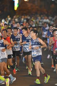 BIB: 44151, 43736, 337
                            <button type="button" onclick="openModal(22935172)" class="btn btn-primary btn-sm float-right btn-popup" data-toggle="modal" data-target=".modal-high-quality">
                        <i class="fas fa-shopping-cart"></i> Add to Cart
                    </button>
                                            <button type="button" onclick="isThisMe(22935172, true)" class="btn btn-success btn-sm float-right btn-popup btn-isme hidden" data-toggle="tooltip" data-placement="bottom" title="นี่คือรูปของคุณใช่ไหม คลิกที่นี่เพื่อเอาเข้าอัลบั้ม">
                        <i class="fas fa-plus"></i> Add to album
                    </button>
                    <button type="button" onclick="isThisMe(22935172, false)" class="btn btn-warning btn-sm float-right btn-popup btn-isnotme hidden">
                        <i class="fas fa-ban"></i> Remove from album
                    </button>