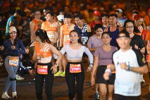 BIB: 
                            <button type="button" onclick="openModal(23194924)" class="btn btn-primary btn-sm float-right btn-popup" data-toggle="modal" data-target=".modal-high-quality">
                        <i class="fas fa-shopping-cart"></i> Add to Cart
                    </button>
                                            <button type="button" onclick="isThisMe(23194924, true)" class="btn btn-success btn-sm float-right btn-popup btn-isme hidden" data-toggle="tooltip" data-placement="bottom" title="นี่คือรูปของคุณใช่ไหม คลิกที่นี่เพื่อเอาเข้าอัลบั้ม">
                        <i class="fas fa-plus"></i> Add to album
                    </button>
                    <button type="button" onclick="isThisMe(23194924, false)" class="btn btn-warning btn-sm float-right btn-popup btn-isnotme hidden">
                        <i class="fas fa-ban"></i> Remove from album
                    </button>