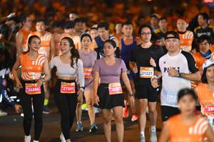 BIB: 26886, 27509, 8157, 26501, 21223, 281
                            <button type="button" onclick="openModal(23194670)" class="btn btn-primary btn-sm float-right btn-popup" data-toggle="modal" data-target=".modal-high-quality">
                        <i class="fas fa-shopping-cart"></i> Add to Cart
                    </button>
                                            <button type="button" onclick="isThisMe(23194670, true)" class="btn btn-success btn-sm float-right btn-popup btn-isme hidden" data-toggle="tooltip" data-placement="bottom" title="นี่คือรูปของคุณใช่ไหม คลิกที่นี่เพื่อเอาเข้าอัลบั้ม">
                        <i class="fas fa-plus"></i> Add to album
                    </button>
                    <button type="button" onclick="isThisMe(23194670, false)" class="btn btn-warning btn-sm float-right btn-popup btn-isnotme hidden">
                        <i class="fas fa-ban"></i> Remove from album
                    </button>