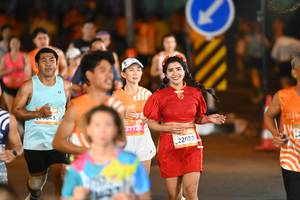 BIB: 27723, 22073, 2211
                            <button type="button" onclick="openModal(23207237)" class="btn btn-primary btn-sm float-right btn-popup" data-toggle="modal" data-target=".modal-high-quality">
                        <i class="fas fa-shopping-cart"></i> Add to Cart
                    </button>
                                            <button type="button" onclick="isThisMe(23207237, true)" class="btn btn-success btn-sm float-right btn-popup btn-isme hidden" data-toggle="tooltip" data-placement="bottom" title="นี่คือรูปของคุณใช่ไหม คลิกที่นี่เพื่อเอาเข้าอัลบั้ม">
                        <i class="fas fa-plus"></i> Add to album
                    </button>
                    <button type="button" onclick="isThisMe(23207237, false)" class="btn btn-warning btn-sm float-right btn-popup btn-isnotme hidden">
                        <i class="fas fa-ban"></i> Remove from album
                    </button>