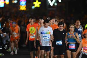 BIB: 6111, 20694, 42521, 44936, 468271, 289
                            <button type="button" onclick="openModal(23226625)" class="btn btn-primary btn-sm float-right btn-popup" data-toggle="modal" data-target=".modal-high-quality">
                        <i class="fas fa-shopping-cart"></i> Add to Cart
                    </button>
                                            <button type="button" onclick="isThisMe(23226625, true)" class="btn btn-success btn-sm float-right btn-popup btn-isme hidden" data-toggle="tooltip" data-placement="bottom" title="นี่คือรูปของคุณใช่ไหม คลิกที่นี่เพื่อเอาเข้าอัลบั้ม">
                        <i class="fas fa-plus"></i> Add to album
                    </button>
                    <button type="button" onclick="isThisMe(23226625, false)" class="btn btn-warning btn-sm float-right btn-popup btn-isnotme hidden">
                        <i class="fas fa-ban"></i> Remove from album
                    </button>