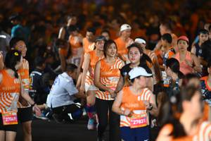BIB: 27049, 211, 27831
                            <button type="button" onclick="openModal(23200941)" class="btn btn-primary btn-sm float-right btn-popup" data-toggle="modal" data-target=".modal-high-quality">
                        <i class="fas fa-shopping-cart"></i> Add to Cart
                    </button>
                                            <button type="button" onclick="isThisMe(23200941, true)" class="btn btn-success btn-sm float-right btn-popup btn-isme hidden" data-toggle="tooltip" data-placement="bottom" title="นี่คือรูปของคุณใช่ไหม คลิกที่นี่เพื่อเอาเข้าอัลบั้ม">
                        <i class="fas fa-plus"></i> Add to album
                    </button>
                    <button type="button" onclick="isThisMe(23200941, false)" class="btn btn-warning btn-sm float-right btn-popup btn-isnotme hidden">
                        <i class="fas fa-ban"></i> Remove from album
                    </button>