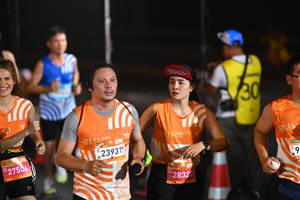 BIB: 27504, 211, 23931, 28320, 2014
                            <button type="button" onclick="openModal(23225016)" class="btn btn-primary btn-sm float-right btn-popup" data-toggle="modal" data-target=".modal-high-quality">
                        <i class="fas fa-shopping-cart"></i> Add to Cart
                    </button>
                                            <button type="button" onclick="isThisMe(23225016, true)" class="btn btn-success btn-sm float-right btn-popup btn-isme hidden" data-toggle="tooltip" data-placement="bottom" title="นี่คือรูปของคุณใช่ไหม คลิกที่นี่เพื่อเอาเข้าอัลบั้ม">
                        <i class="fas fa-plus"></i> Add to album
                    </button>
                    <button type="button" onclick="isThisMe(23225016, false)" class="btn btn-warning btn-sm float-right btn-popup btn-isnotme hidden">
                        <i class="fas fa-ban"></i> Remove from album
                    </button>