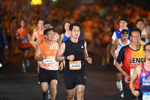 BIB: 98204, 24024, 401
                            <button type="button" onclick="openModal(23167253)" class="btn btn-primary btn-sm float-right btn-popup" data-toggle="modal" data-target=".modal-high-quality">
                        <i class="fas fa-shopping-cart"></i> Add to Cart
                    </button>
                                            <button type="button" onclick="isThisMe(23167253, true)" class="btn btn-success btn-sm float-right btn-popup btn-isme hidden" data-toggle="tooltip" data-placement="bottom" title="นี่คือรูปของคุณใช่ไหม คลิกที่นี่เพื่อเอาเข้าอัลบั้ม">
                        <i class="fas fa-plus"></i> Add to album
                    </button>
                    <button type="button" onclick="isThisMe(23167253, false)" class="btn btn-warning btn-sm float-right btn-popup btn-isnotme hidden">
                        <i class="fas fa-ban"></i> Remove from album
                    </button>