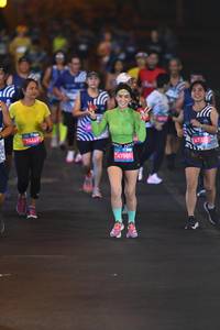 BIB: 74469, 47505, 47325
                            <button type="button" onclick="openModal(22966338)" class="btn btn-primary btn-sm float-right btn-popup" data-toggle="modal" data-target=".modal-high-quality">
                        <i class="fas fa-shopping-cart"></i> Add to Cart
                    </button>
                                            <button type="button" onclick="isThisMe(22966338, true)" class="btn btn-success btn-sm float-right btn-popup btn-isme hidden" data-toggle="tooltip" data-placement="bottom" title="นี่คือรูปของคุณใช่ไหม คลิกที่นี่เพื่อเอาเข้าอัลบั้ม">
                        <i class="fas fa-plus"></i> Add to album
                    </button>
                    <button type="button" onclick="isThisMe(22966338, false)" class="btn btn-warning btn-sm float-right btn-popup btn-isnotme hidden">
                        <i class="fas fa-ban"></i> Remove from album
                    </button>