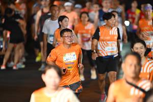 BIB: 24669, 22245
                            <button type="button" onclick="openModal(23205651)" class="btn btn-primary btn-sm float-right btn-popup" data-toggle="modal" data-target=".modal-high-quality">
                        <i class="fas fa-shopping-cart"></i> Add to Cart
                    </button>
                                            <button type="button" onclick="isThisMe(23205651, true)" class="btn btn-success btn-sm float-right btn-popup btn-isme hidden" data-toggle="tooltip" data-placement="bottom" title="นี่คือรูปของคุณใช่ไหม คลิกที่นี่เพื่อเอาเข้าอัลบั้ม">
                        <i class="fas fa-plus"></i> Add to album
                    </button>
                    <button type="button" onclick="isThisMe(23205651, false)" class="btn btn-warning btn-sm float-right btn-popup btn-isnotme hidden">
                        <i class="fas fa-ban"></i> Remove from album
                    </button>