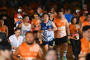 BIB: 4507, 25045, 29387
                            <button type="button" onclick="openModal(23176589)" class="btn btn-primary btn-sm float-right btn-popup" data-toggle="modal" data-target=".modal-high-quality">
                        <i class="fas fa-shopping-cart"></i> Add to Cart
                    </button>
                                            <button type="button" onclick="isThisMe(23176589, true)" class="btn btn-success btn-sm float-right btn-popup btn-isme hidden" data-toggle="tooltip" data-placement="bottom" title="นี่คือรูปของคุณใช่ไหม คลิกที่นี่เพื่อเอาเข้าอัลบั้ม">
                        <i class="fas fa-plus"></i> Add to album
                    </button>
                    <button type="button" onclick="isThisMe(23176589, false)" class="btn btn-warning btn-sm float-right btn-popup btn-isnotme hidden">
                        <i class="fas fa-ban"></i> Remove from album
                    </button>