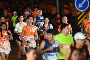 BIB: 28577, 23646, 624, 264
                            <button type="button" onclick="openModal(23143755)" class="btn btn-primary btn-sm float-right btn-popup" data-toggle="modal" data-target=".modal-high-quality">
                        <i class="fas fa-shopping-cart"></i> Add to Cart
                    </button>
                                            <button type="button" onclick="isThisMe(23143755, true)" class="btn btn-success btn-sm float-right btn-popup btn-isme hidden" data-toggle="tooltip" data-placement="bottom" title="นี่คือรูปของคุณใช่ไหม คลิกที่นี่เพื่อเอาเข้าอัลบั้ม">
                        <i class="fas fa-plus"></i> Add to album
                    </button>
                    <button type="button" onclick="isThisMe(23143755, false)" class="btn btn-warning btn-sm float-right btn-popup btn-isnotme hidden">
                        <i class="fas fa-ban"></i> Remove from album
                    </button>