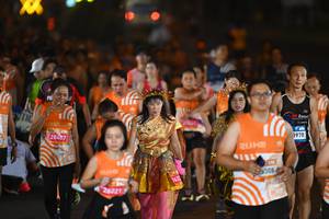 BIB: 28407, 26021, 211, 5308, 3978
                            <button type="button" onclick="openModal(23221877)" class="btn btn-primary btn-sm float-right btn-popup" data-toggle="modal" data-target=".modal-high-quality">
                        <i class="fas fa-shopping-cart"></i> Add to Cart
                    </button>
                                            <button type="button" onclick="isThisMe(23221877, true)" class="btn btn-success btn-sm float-right btn-popup btn-isme hidden" data-toggle="tooltip" data-placement="bottom" title="นี่คือรูปของคุณใช่ไหม คลิกที่นี่เพื่อเอาเข้าอัลบั้ม">
                        <i class="fas fa-plus"></i> Add to album
                    </button>
                    <button type="button" onclick="isThisMe(23221877, false)" class="btn btn-warning btn-sm float-right btn-popup btn-isnotme hidden">
                        <i class="fas fa-ban"></i> Remove from album
                    </button>
