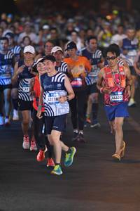 BIB: 411, 43116, 64403
                            <button type="button" onclick="openModal(22950841)" class="btn btn-primary btn-sm float-right btn-popup" data-toggle="modal" data-target=".modal-high-quality">
                        <i class="fas fa-shopping-cart"></i> Add to Cart
                    </button>
                                            <button type="button" onclick="isThisMe(22950841, true)" class="btn btn-success btn-sm float-right btn-popup btn-isme hidden" data-toggle="tooltip" data-placement="bottom" title="นี่คือรูปของคุณใช่ไหม คลิกที่นี่เพื่อเอาเข้าอัลบั้ม">
                        <i class="fas fa-plus"></i> Add to album
                    </button>
                    <button type="button" onclick="isThisMe(22950841, false)" class="btn btn-warning btn-sm float-right btn-popup btn-isnotme hidden">
                        <i class="fas fa-ban"></i> Remove from album
                    </button>