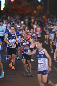 BIB: 0776
                            <button type="button" onclick="openModal(22919998)" class="btn btn-primary btn-sm float-right btn-popup" data-toggle="modal" data-target=".modal-high-quality">
                        <i class="fas fa-shopping-cart"></i> Add to Cart
                    </button>
                                            <button type="button" onclick="isThisMe(22919998, true)" class="btn btn-success btn-sm float-right btn-popup btn-isme hidden" data-toggle="tooltip" data-placement="bottom" title="นี่คือรูปของคุณใช่ไหม คลิกที่นี่เพื่อเอาเข้าอัลบั้ม">
                        <i class="fas fa-plus"></i> Add to album
                    </button>
                    <button type="button" onclick="isThisMe(22919998, false)" class="btn btn-warning btn-sm float-right btn-popup btn-isnotme hidden">
                        <i class="fas fa-ban"></i> Remove from album
                    </button>